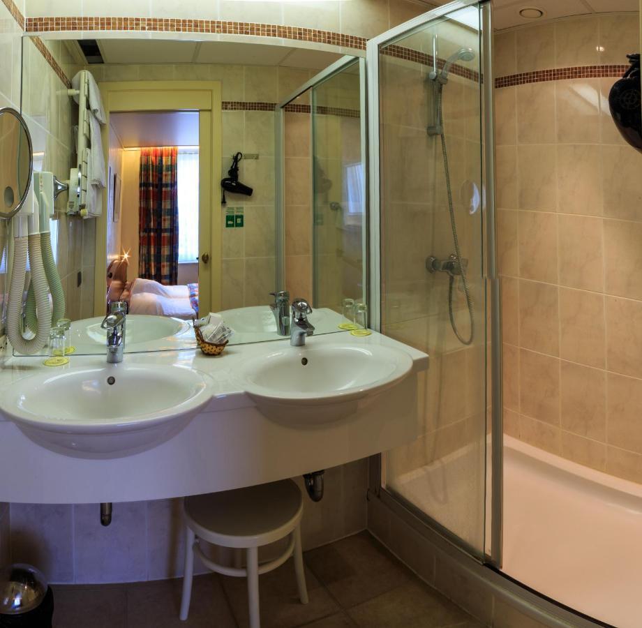 Hotel Pacific Остенде Екстериор снимка
